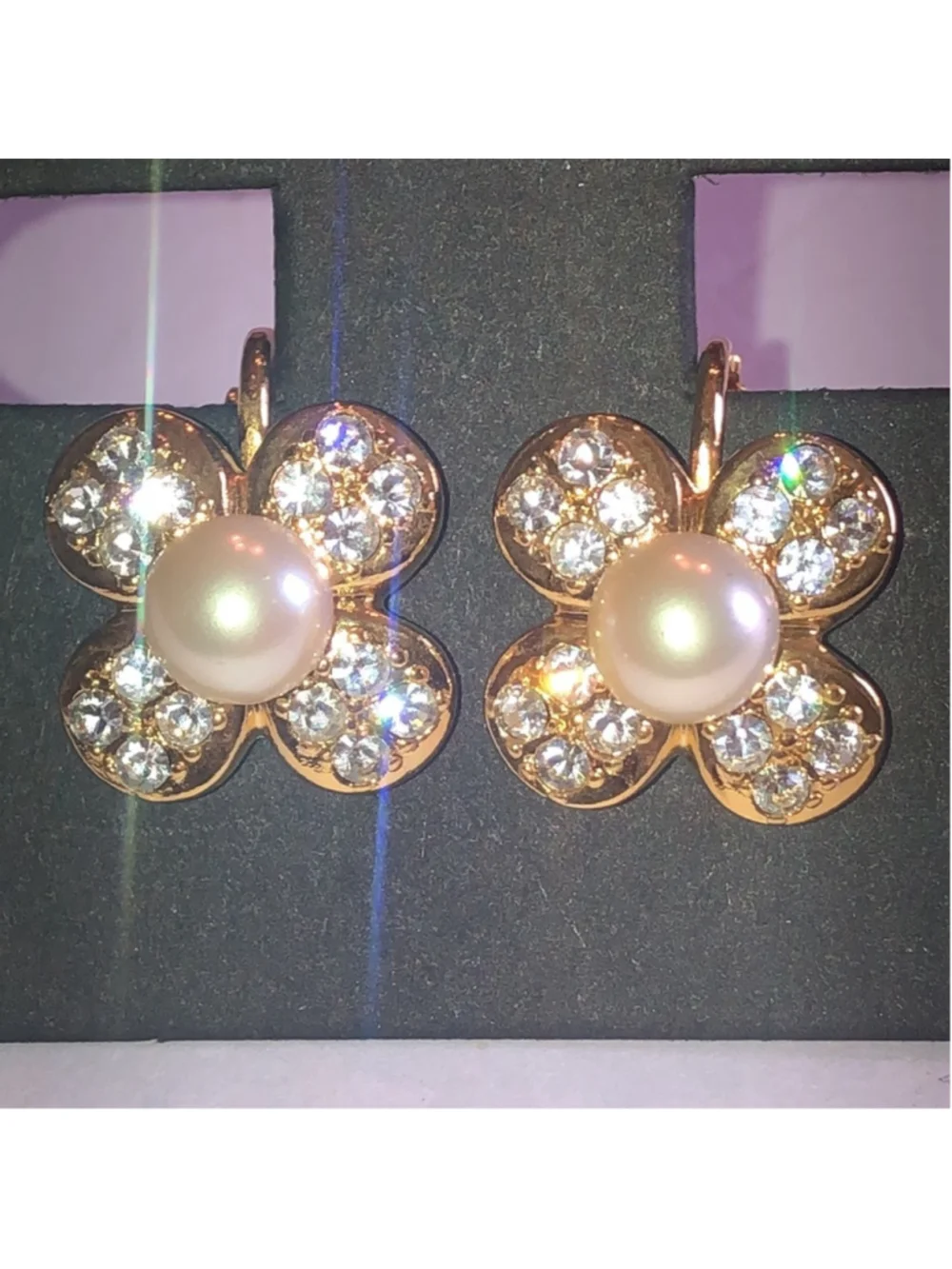 Elegant Gold Tone and Faux Pearl Flower Vintage Retro Boho Clip On Earrings
